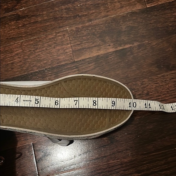 EUC White Floral Sneakers - Picture 7 of 7